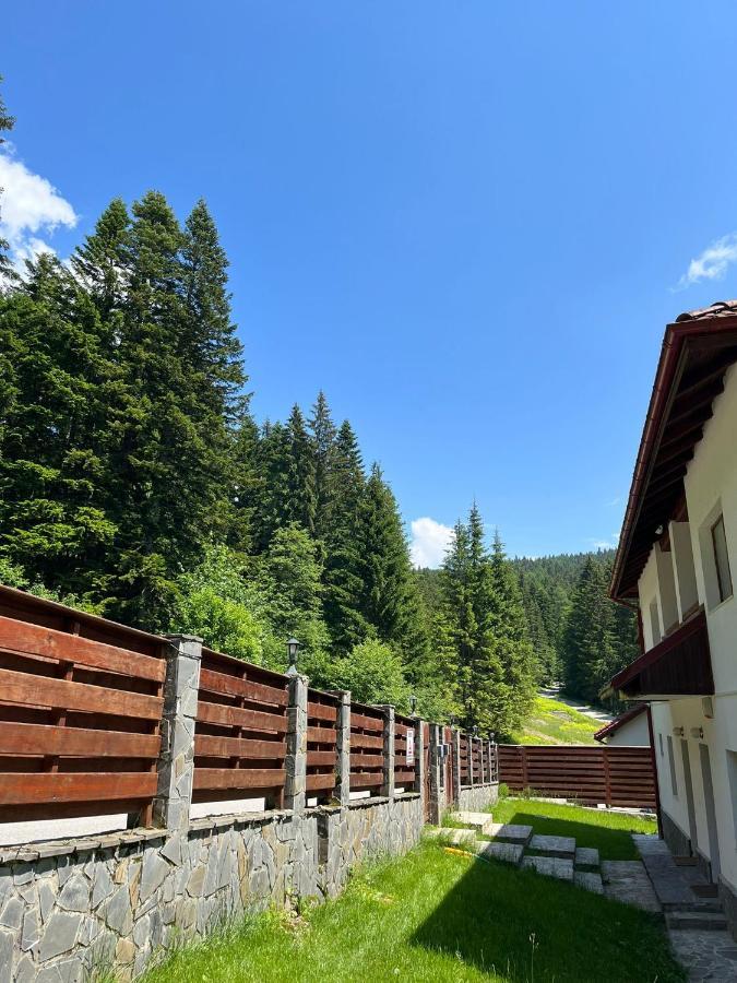 Vila 7 Predeal - Unique Location In The Forest Kültér fotó